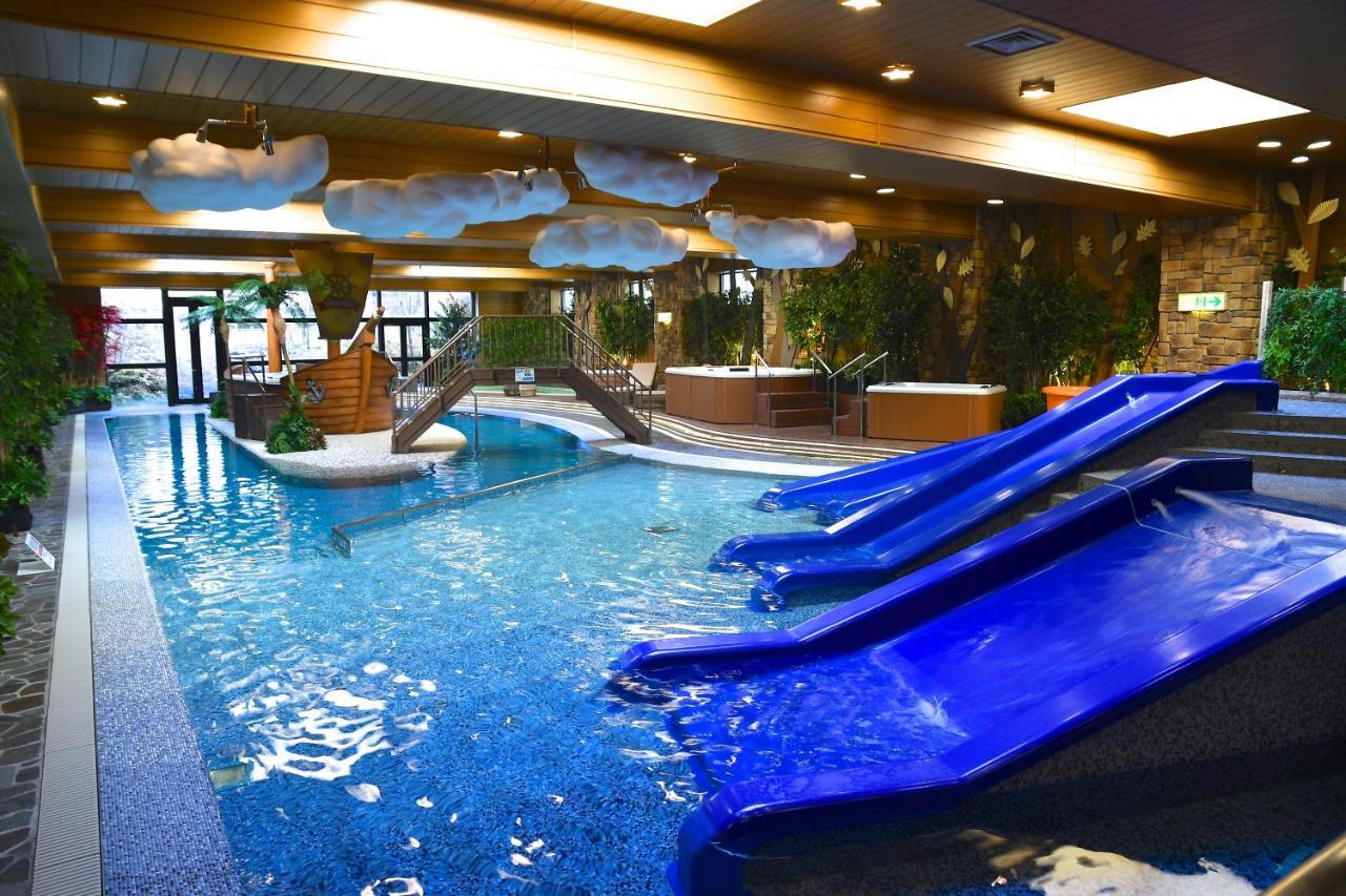 Karuizawakurabu Hotel 1130 Hewitt Resort Цумаґой Екстер'єр фото