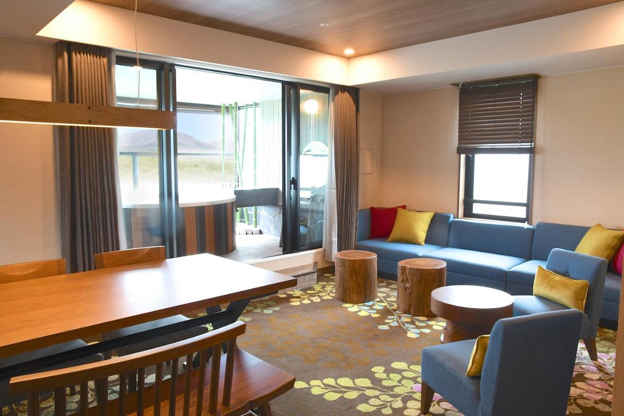 Karuizawakurabu Hotel 1130 Hewitt Resort Цумаґой Екстер'єр фото